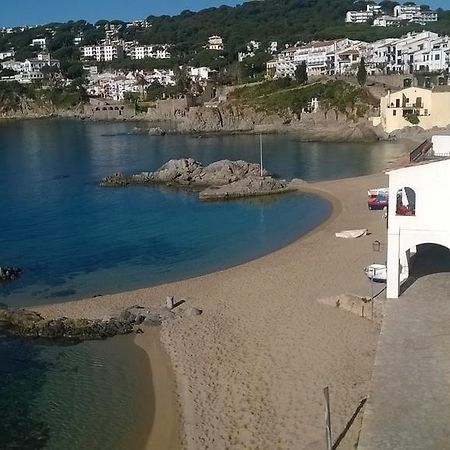 Puig Gros Hotell Montrás Eksteriør bilde